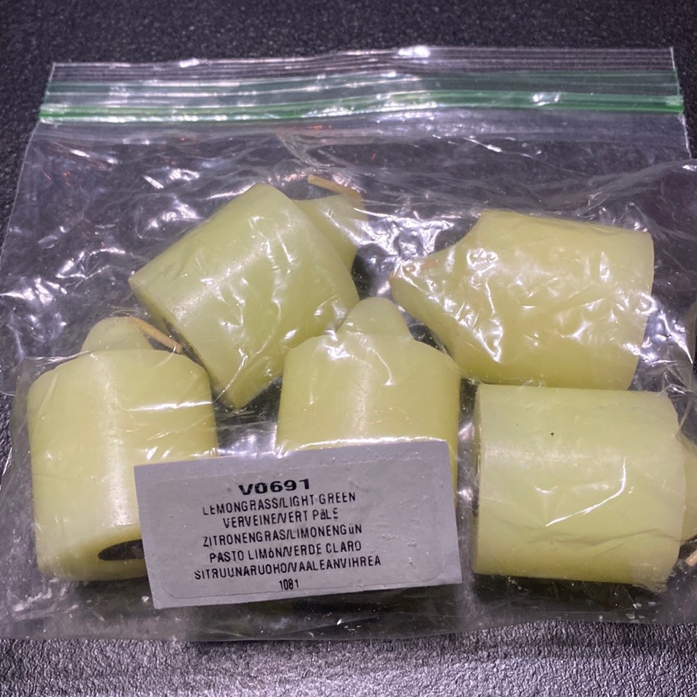 Partylite Lemongrass votive candles (5)